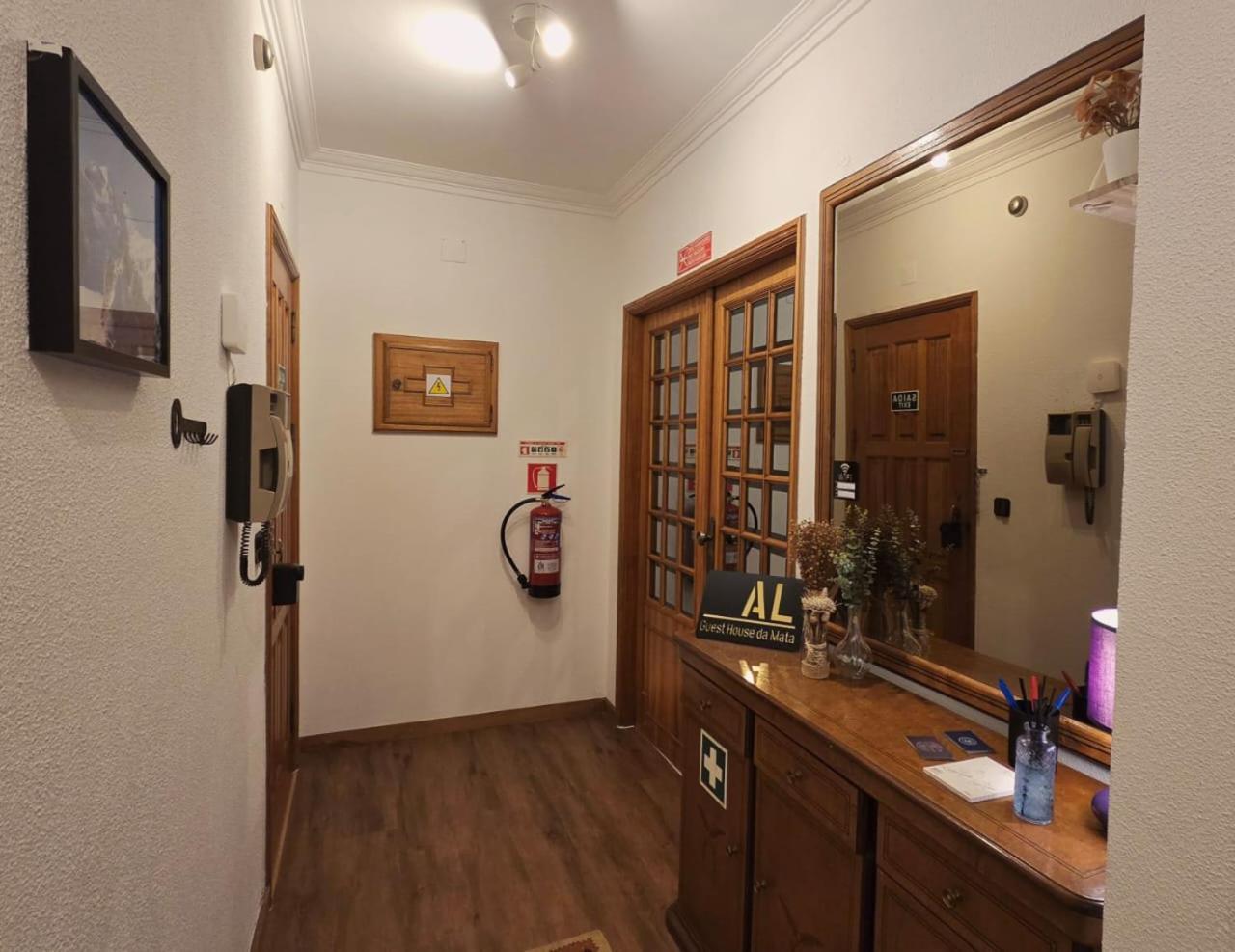 Guest House Da Mata3 Póvoa de Varzim Exteriör bild